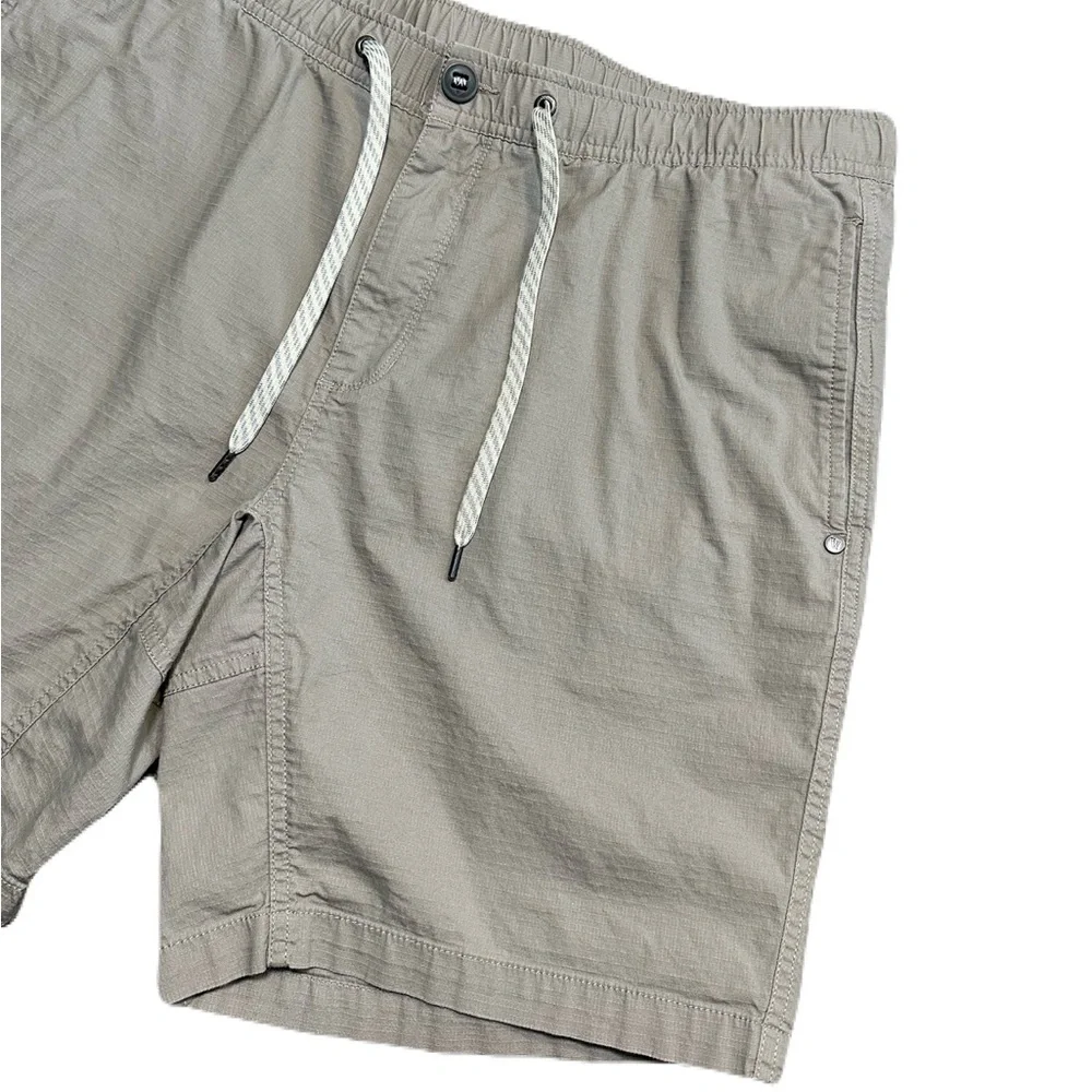 Vuori Ripstop Shorts Mens Large V370 8” Inseam Hiking 36x8 Beige Pockets - Picture 3 of 8